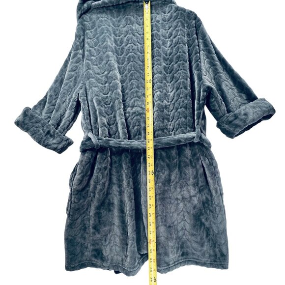 PJ Couture Hooded Plush Robe Belt Tie Quilted L/XL Gray Sleepware Pockets - Picture 12 of 13